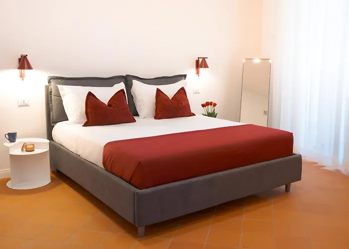 Palazzo Castriota Scanderbeg Napoli